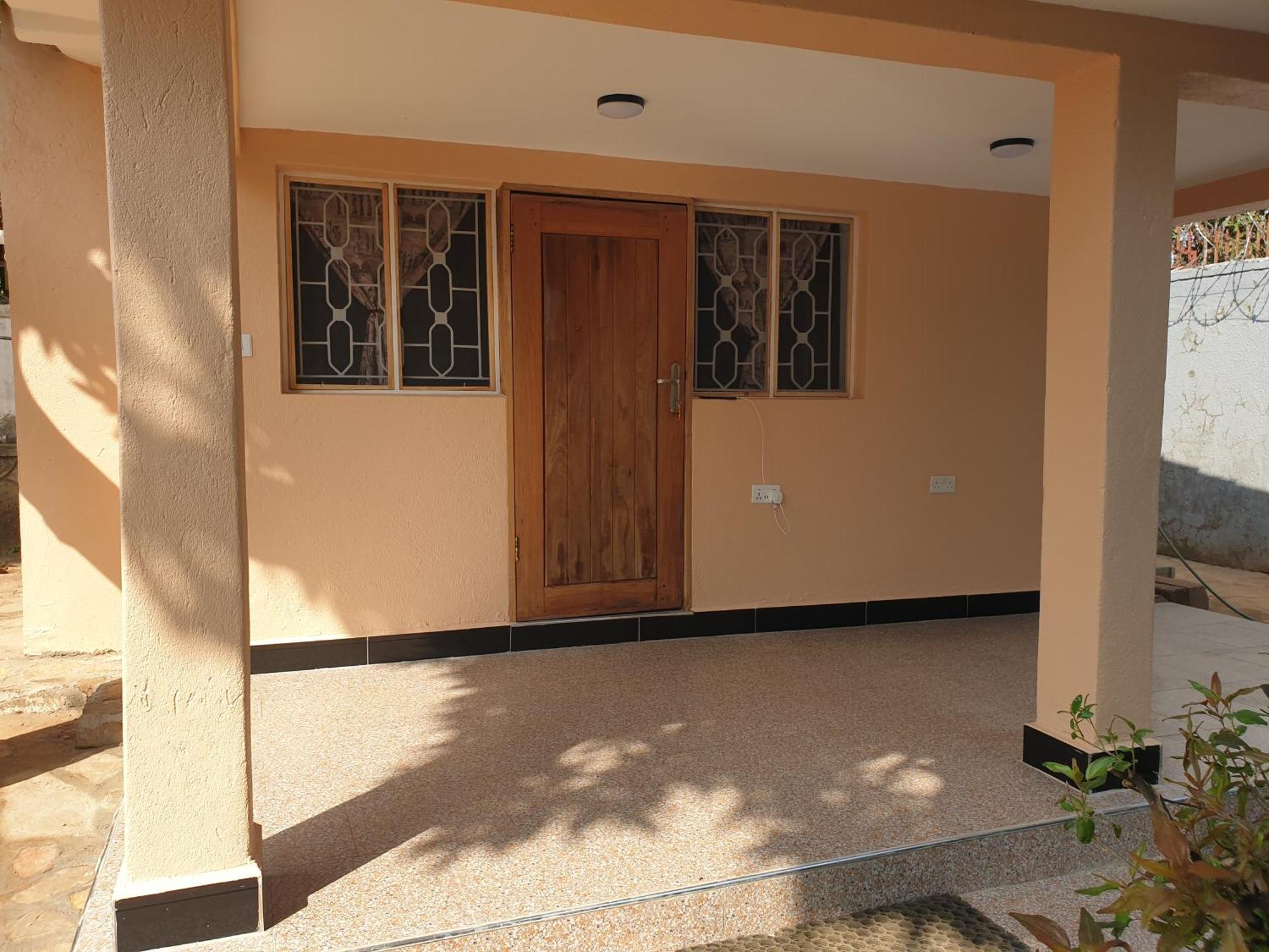 Alison & Dave'S Guesthouse Entebbe Luaran gambar